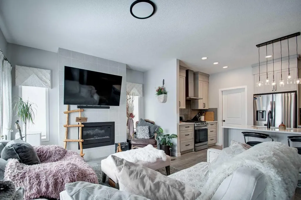 800 Mandalay Link Carstairs AB T0M 0N0