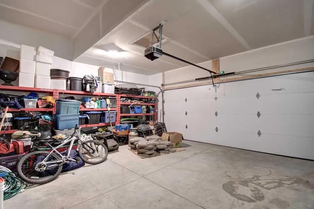 800 Mandalay Link Carstairs AB T0M 0N0