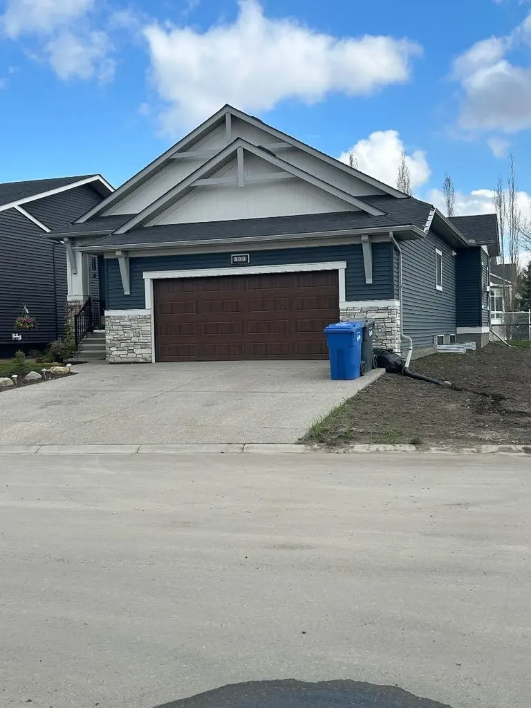 800 Mandalay Link Carstairs AB T0M 0N0