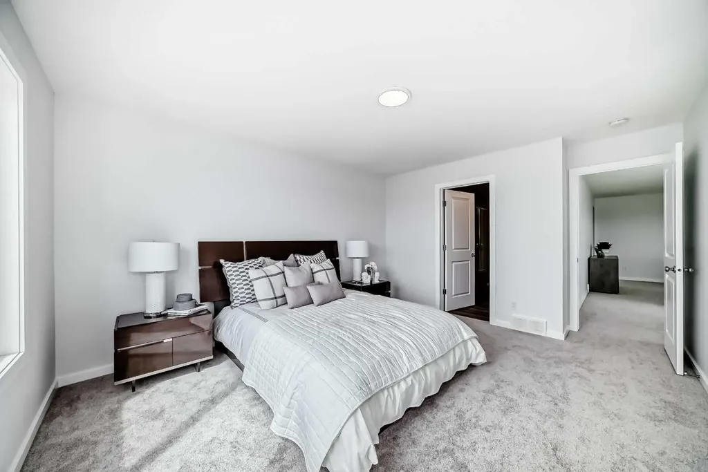 40 Osprey Hill Place SW Calgary AB T3B 6R9