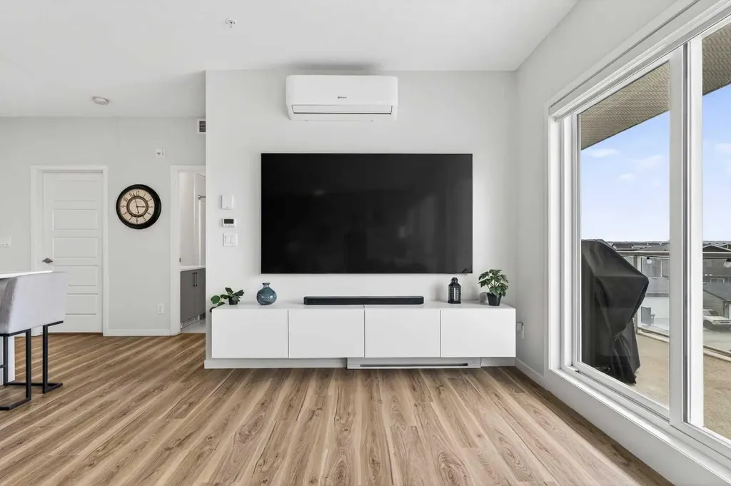 220 Seton Grove SE Calgary AB T3M 3T1