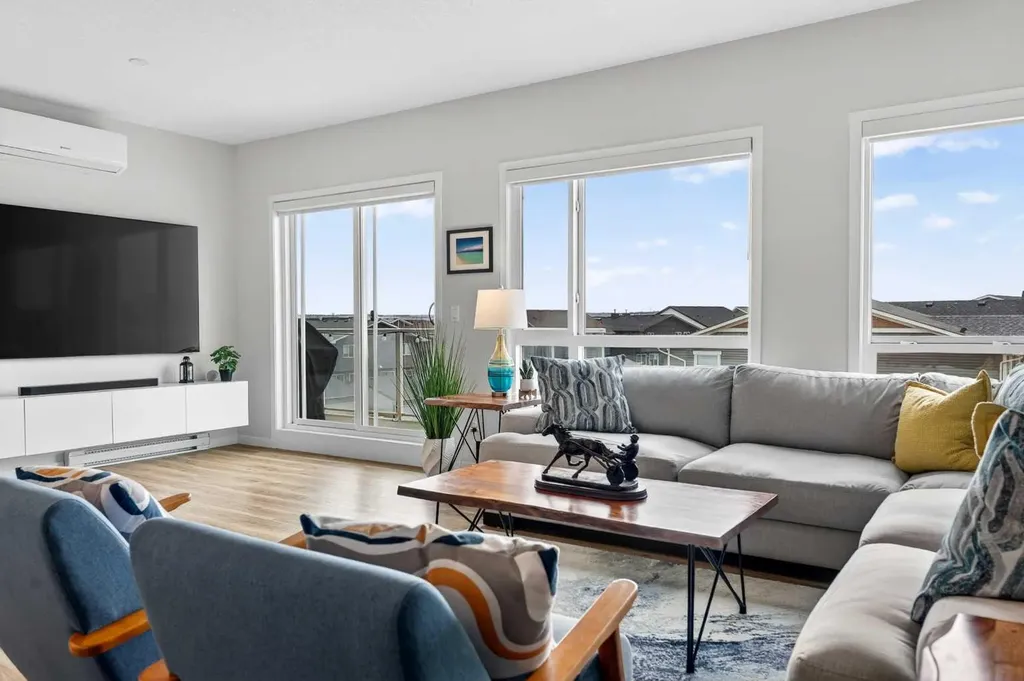 220 Seton Grove SE Calgary AB T3M 3T1