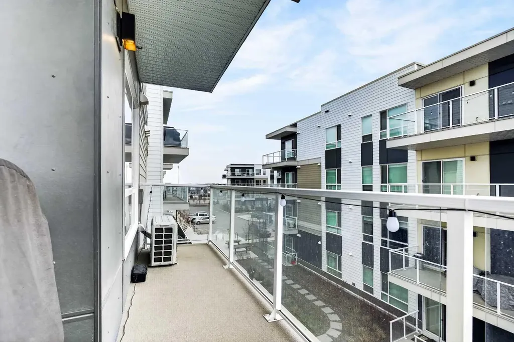 220 Seton Grove SE Calgary AB T3M 3T1