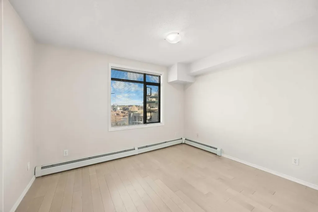 1121 6 Avenue SW Calgary AB T2P 5J4