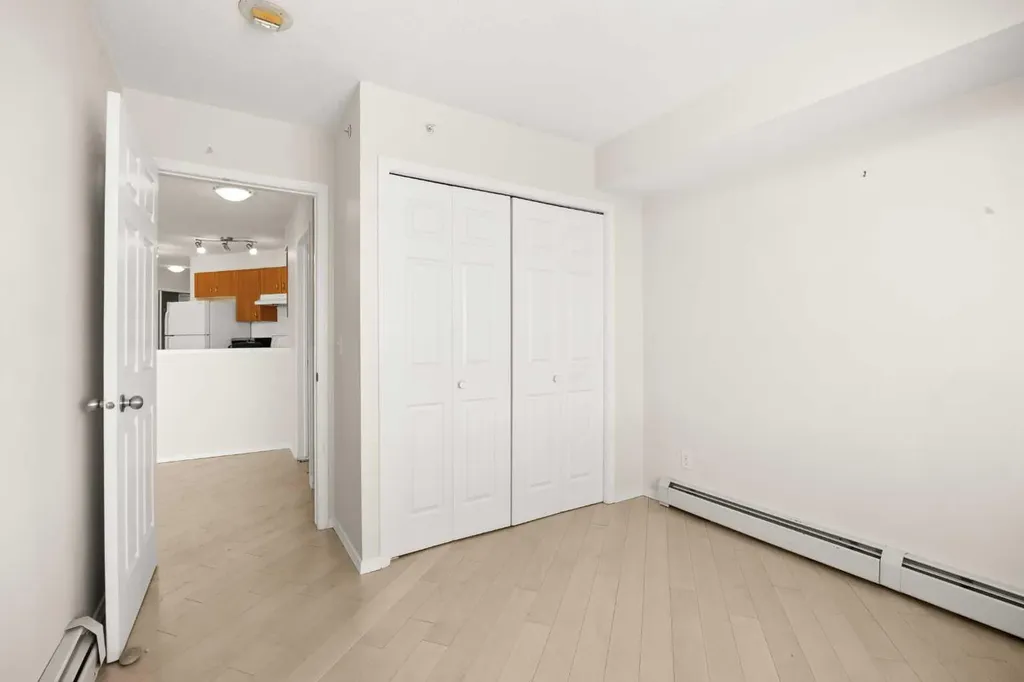 1121 6 Avenue SW Calgary AB T2P 5J4