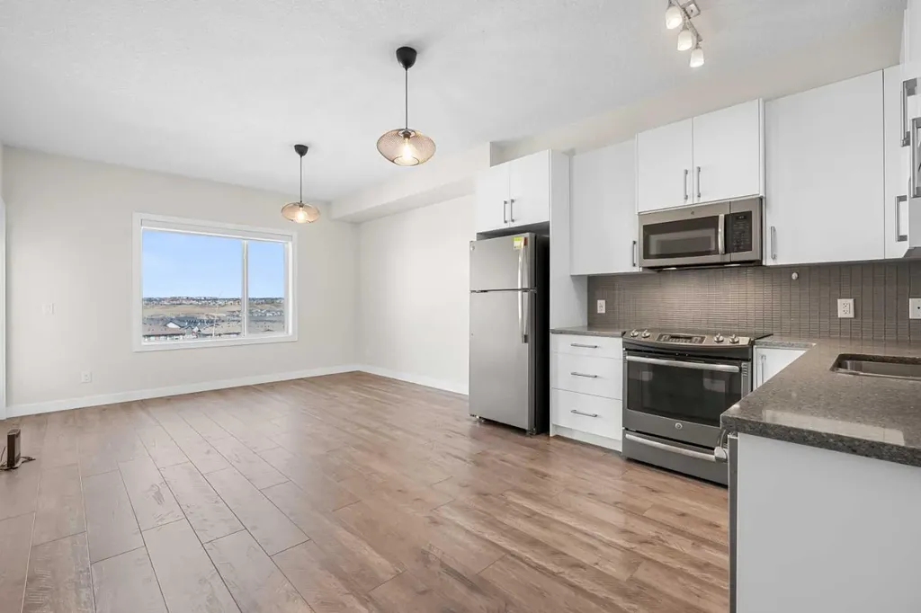 20 Sage Hill Terrace NW Calgary AB T3R 0W8