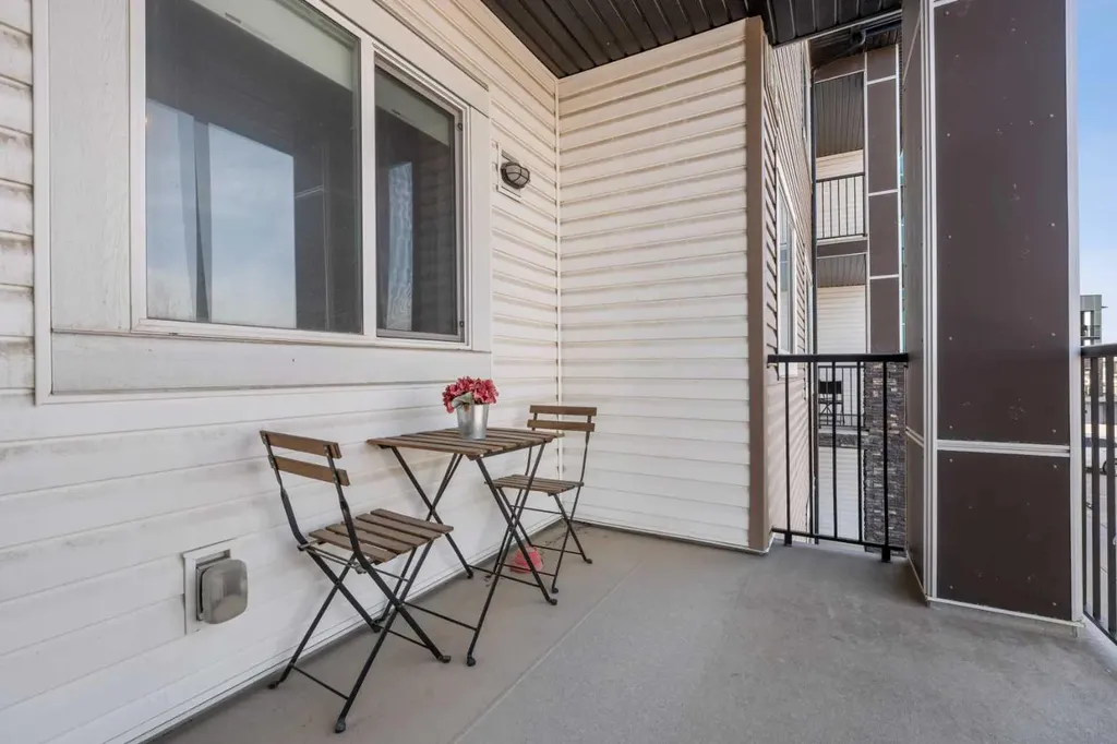 20 Sage Hill Terrace NW Calgary AB T3R 0W8