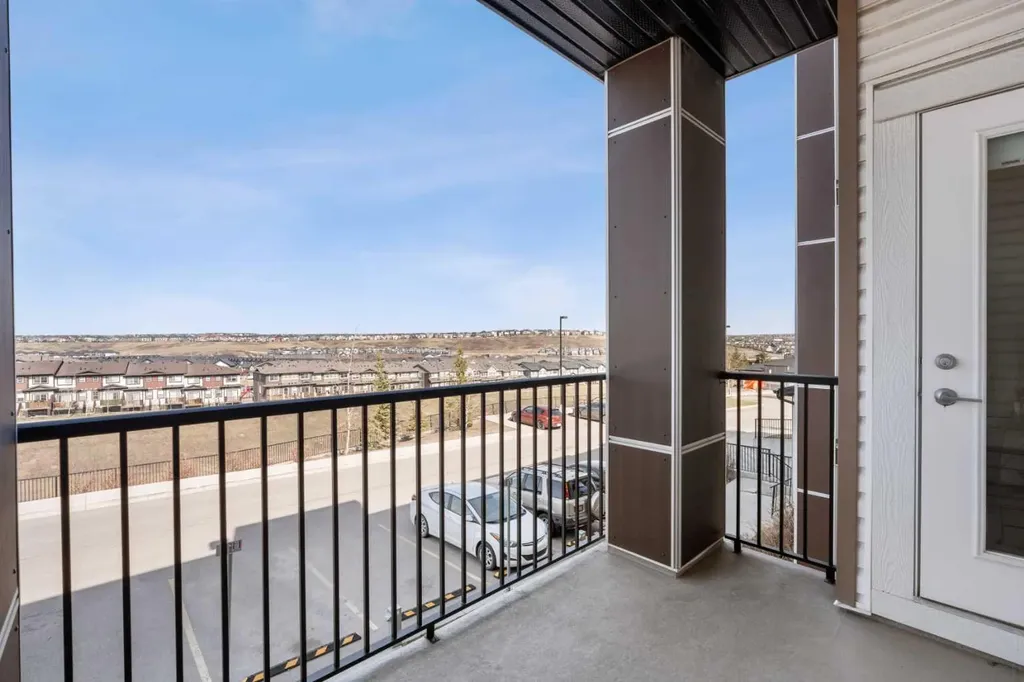 20 Sage Hill Terrace NW Calgary AB T3R 0W8