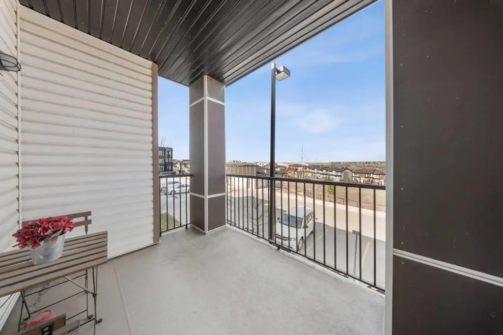 20 Sage Hill Terrace NW Calgary AB T3R 0W8