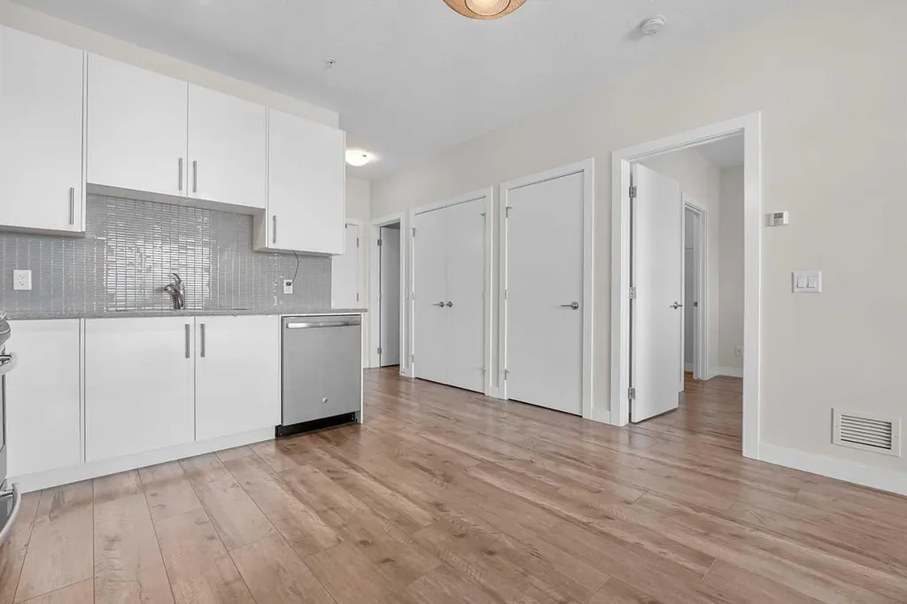 20 Sage Hill Terrace NW Calgary AB T3R 0W8