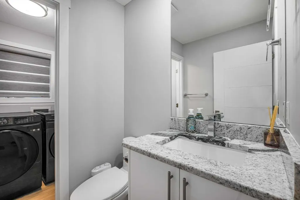 31 Saddleback Way NE Calgary AB T3J 4K4