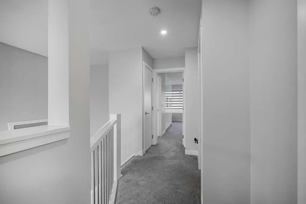 31 Saddleback Way NE Calgary AB T3J 4K4