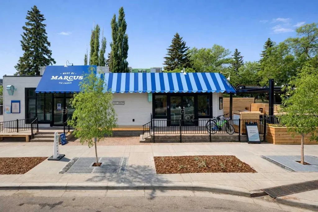 68 7 Street NE Calgary AB T2E 4B7