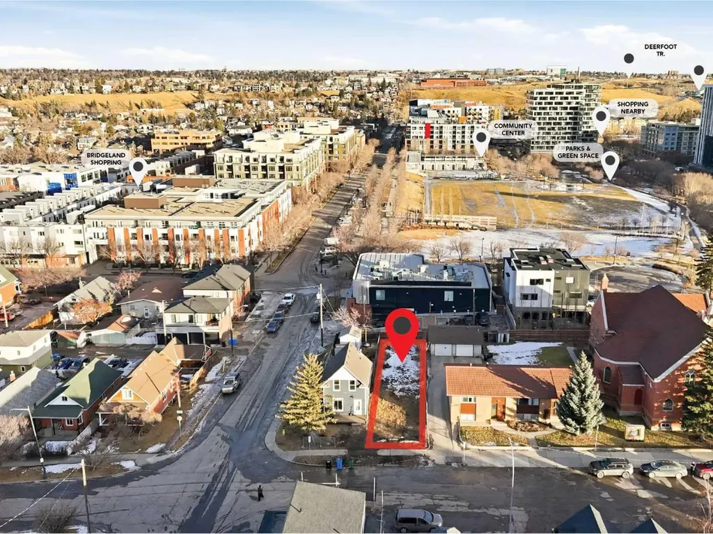 68 7 Street NE Calgary AB T2E 4B7