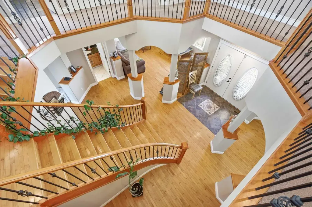 280135 Township Road 242 SE Chestermere AB T1X 0M5
