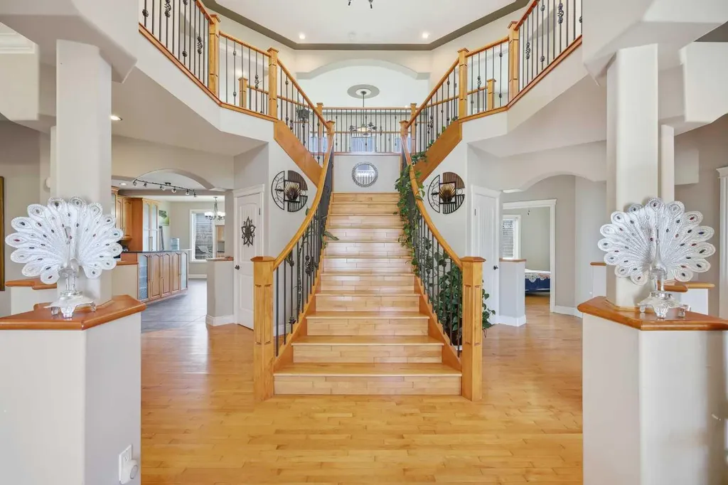 280135 Township Road 242 SE Chestermere AB T1X 0M5