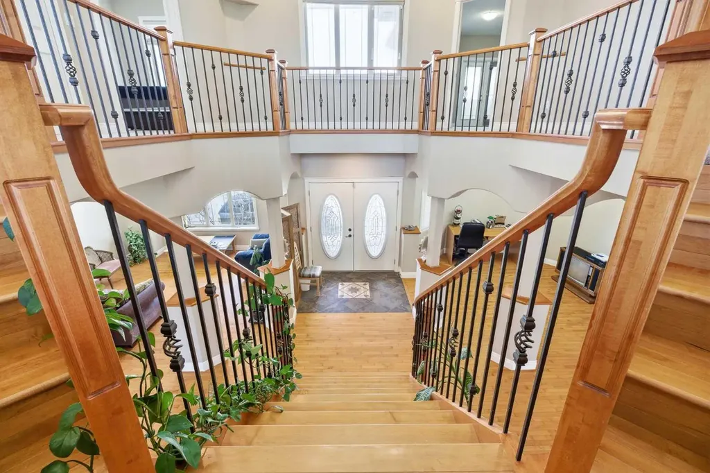 280135 Township Road 242 SE Chestermere AB T1X 0M5