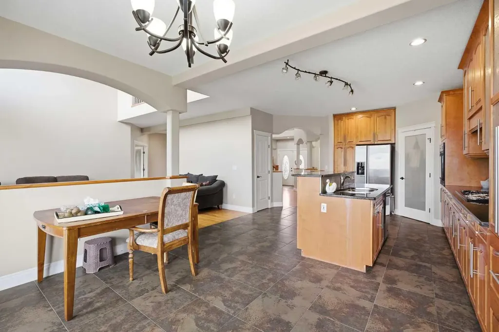 280135 Township Road 242 SE Chestermere AB T1X 0M5
