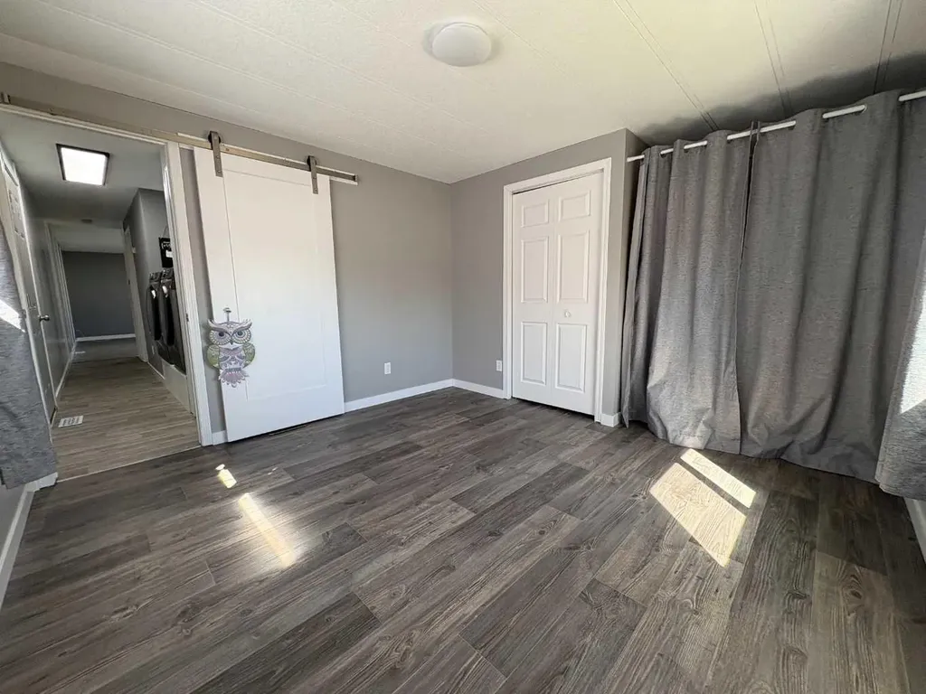 6314 48 Street Taber AB T1G 1J3