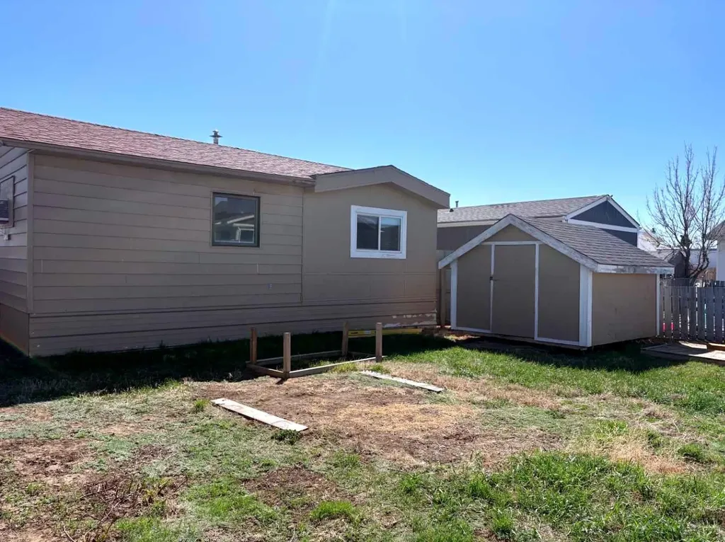 6314 48 Street Taber AB T1G 1J3