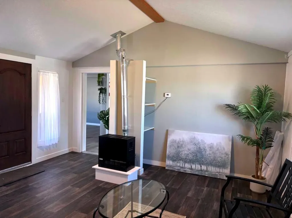 6314 48 Street Taber AB T1G 1J3