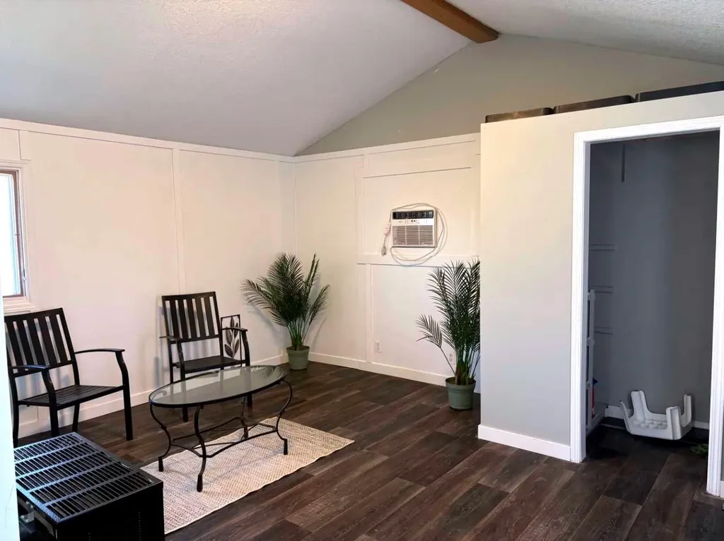 6314 48 Street Taber AB T1G 1J3