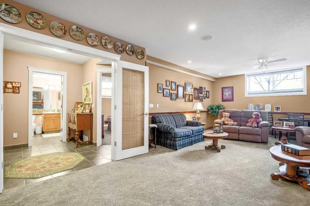1126 Highland Green View NW High River AB T1V 1X1