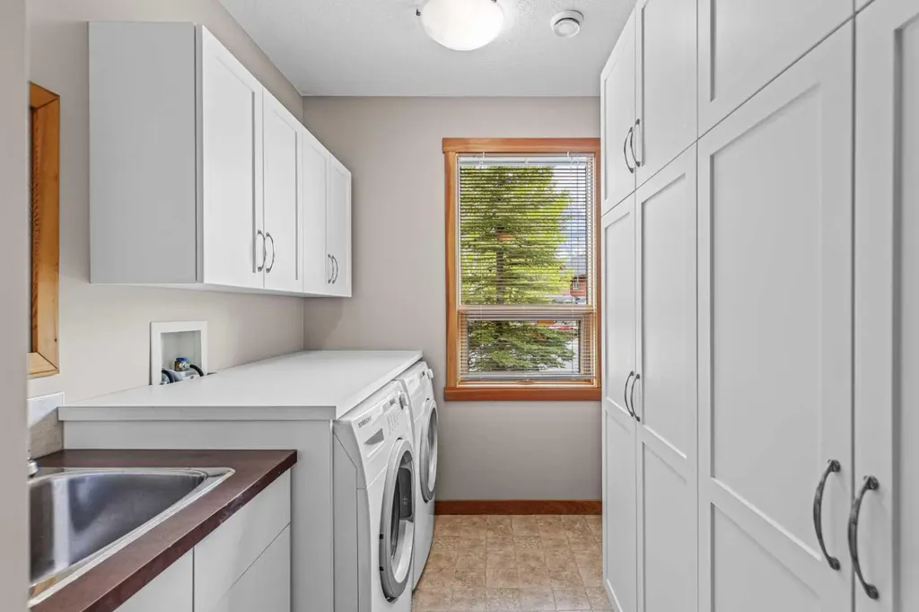 116 Casale Place Canmore AB T1W 3G2