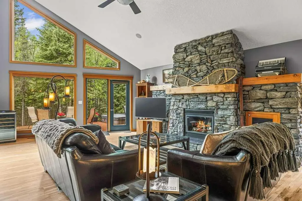 116 Casale Place Canmore AB T1W 3G2