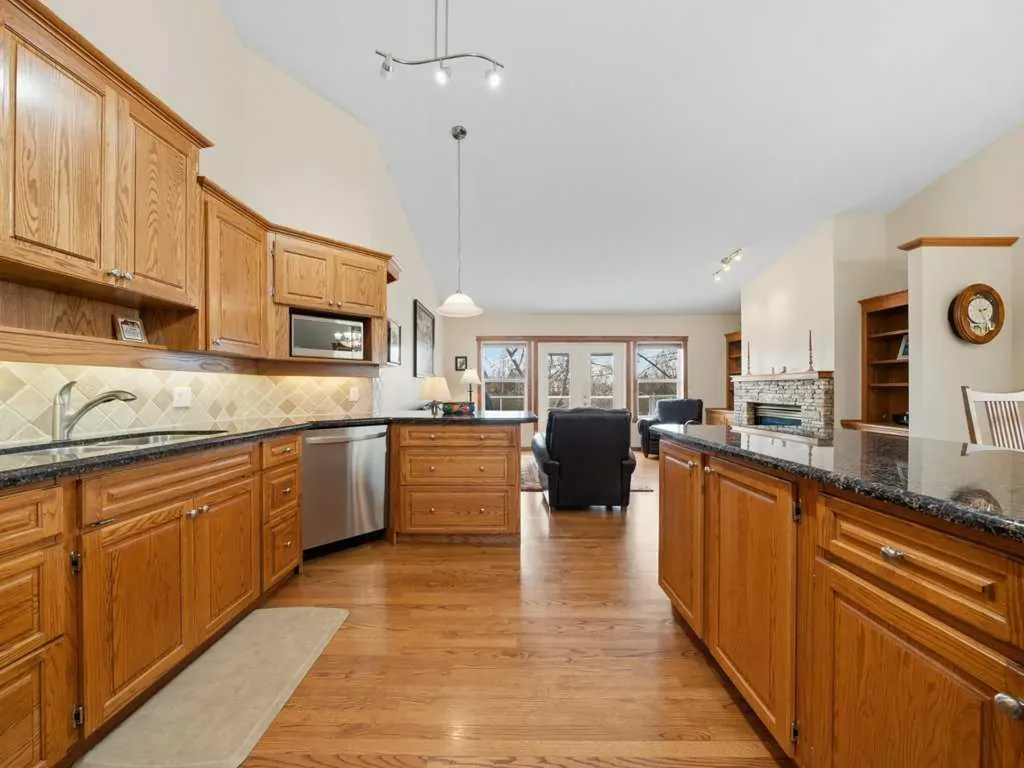 152 Waterstone Place SE Airdrie AB T4B 2G1