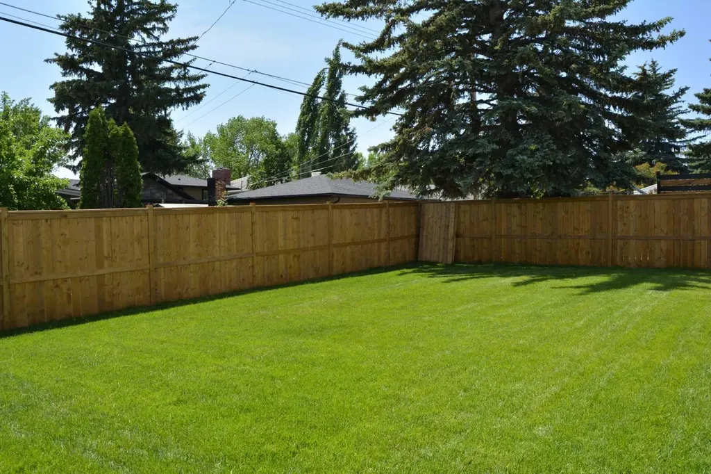 3511 34 Avenue SW Calgary AB T3E0Z6