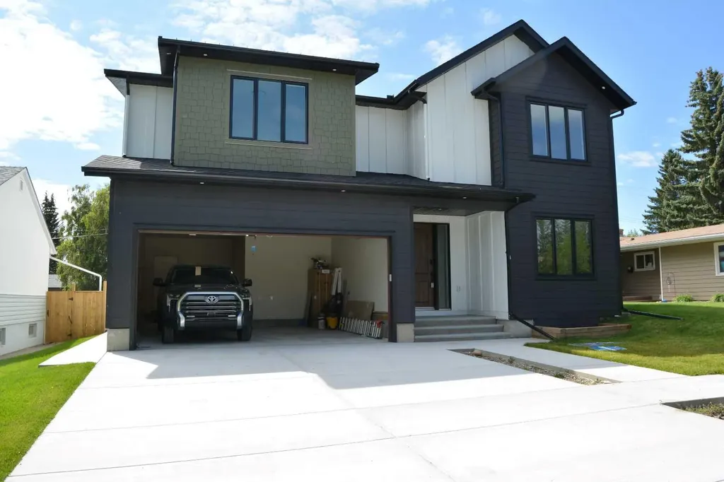 3511 34 Avenue SW Calgary AB T3E0Z6