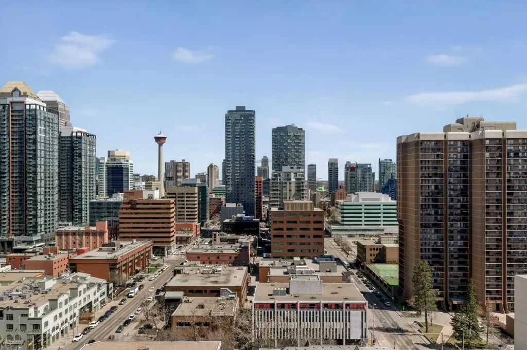 788 12 Avenue SW Calgary AB T3H 0S2