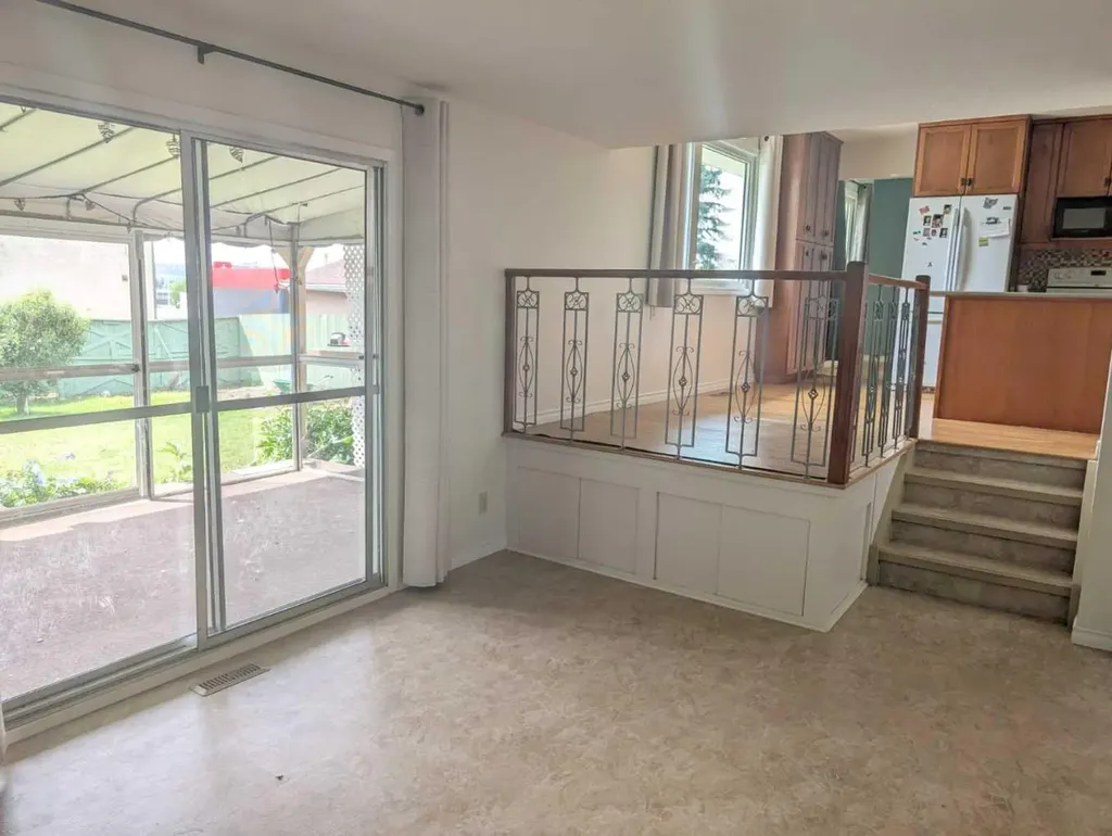 3711 Beaver Road NW Calgary AB T2L 1W9