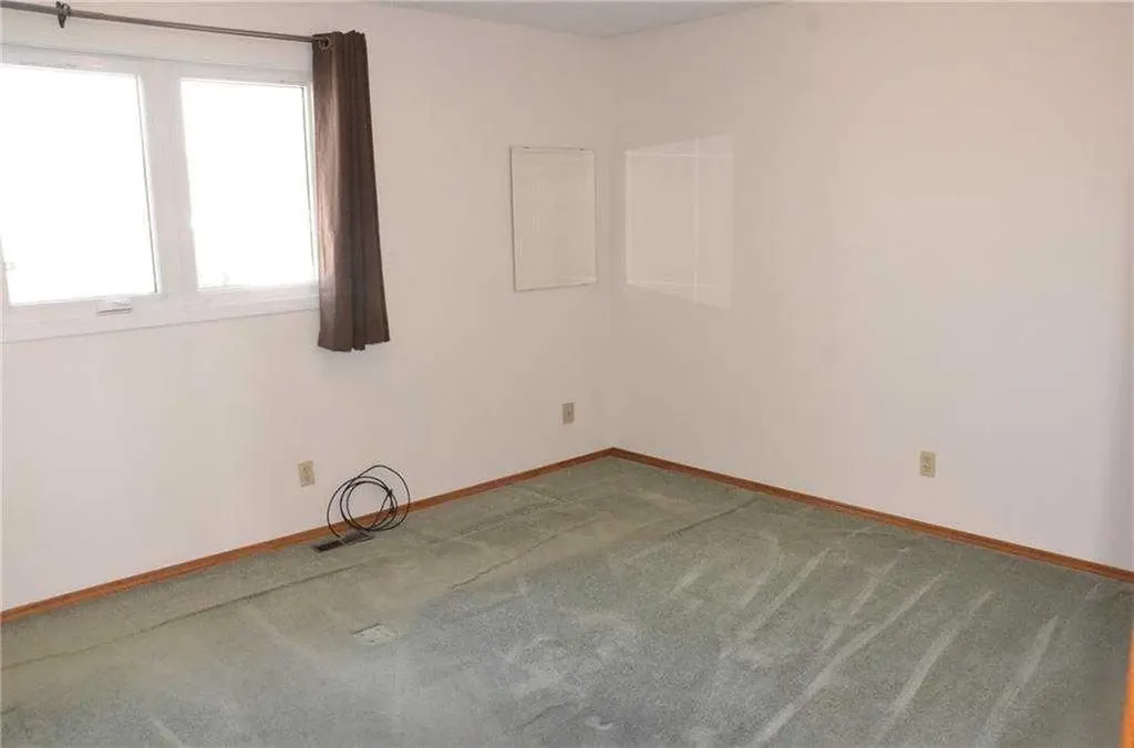 3711 Beaver Road NW Calgary AB T2L 1W9