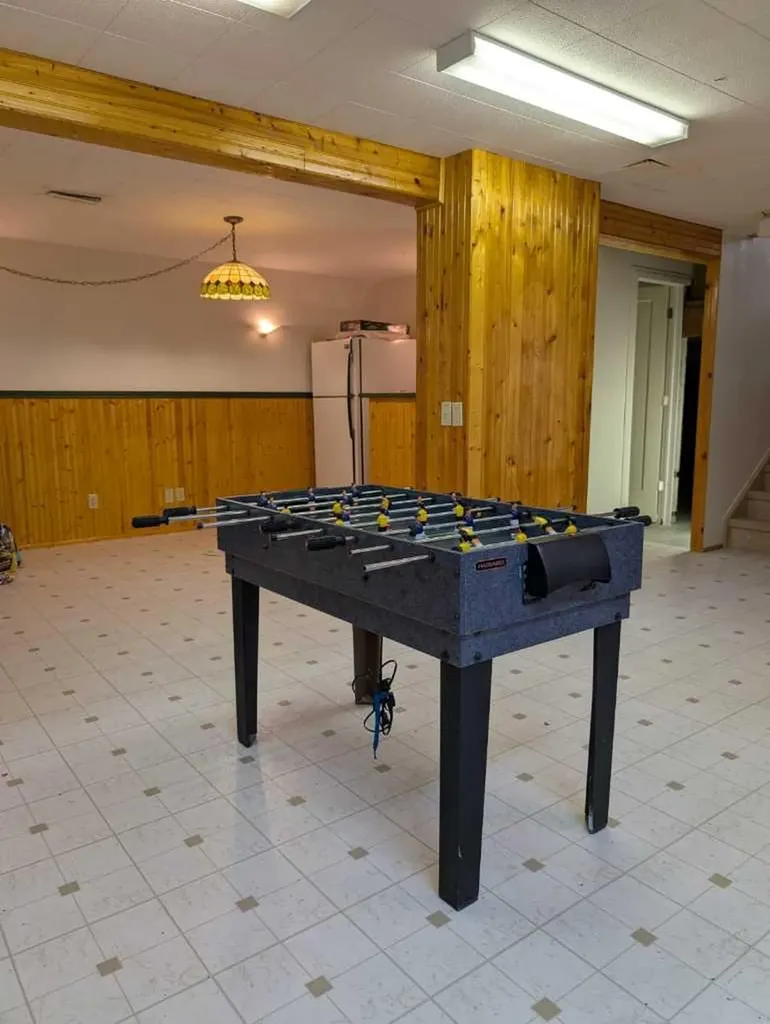 3711 Beaver Road NW Calgary AB T2L 1W9