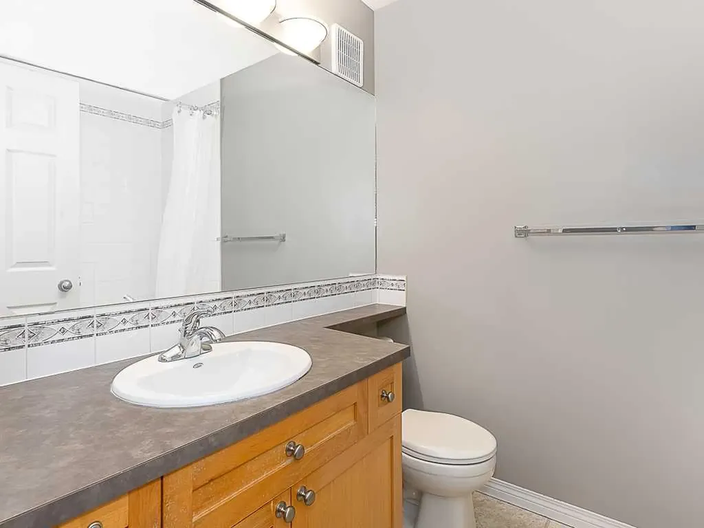 172 Simcoe Place SW Calgary AB T3H 4T7