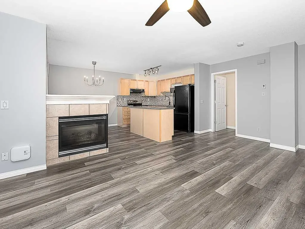 172 Simcoe Place SW Calgary AB T3H 4T7