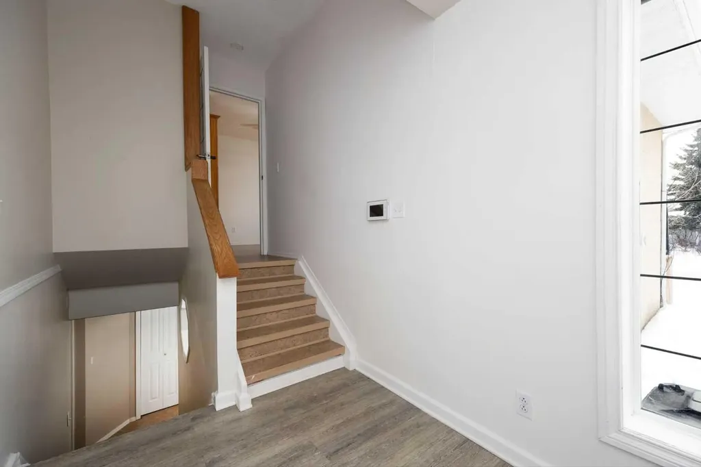 164 Wolverine Drive Fort Mcmurray AB T9H4L7