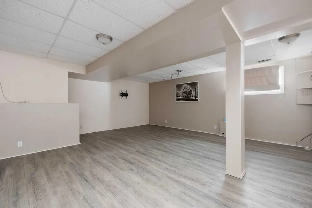 164 Wolverine Drive Fort Mcmurray AB T9H4L7