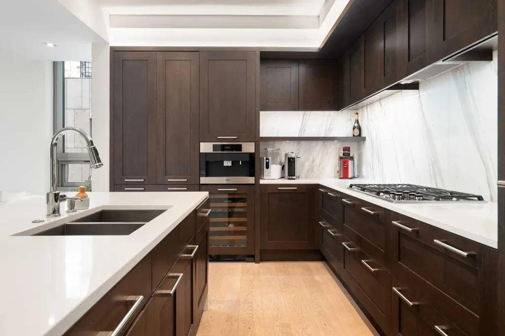 137 26 Avenue SW Calgary AB T2S0M2