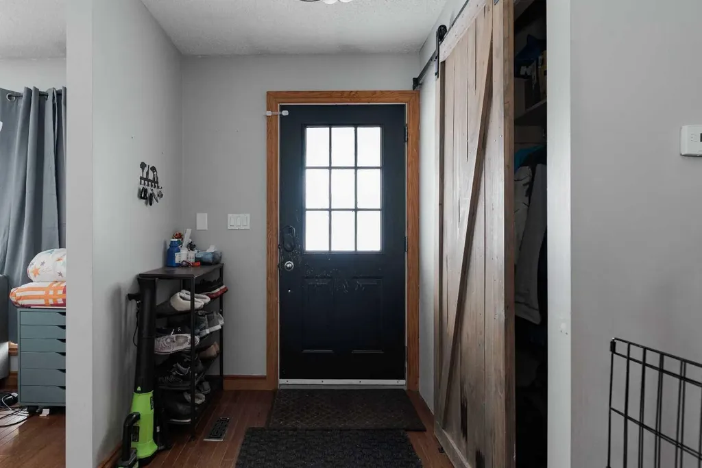 108 Robin Crescent Fort Mcmurray AB T9H 2W3