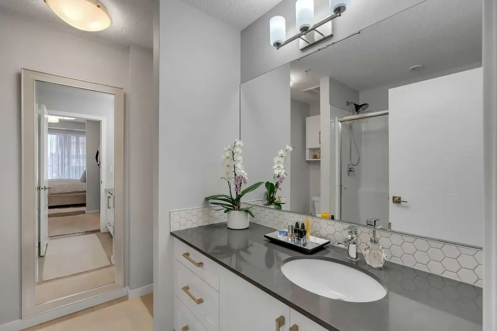 2231 Mahogany Boulevard SE Calgary AB T3M 3E1