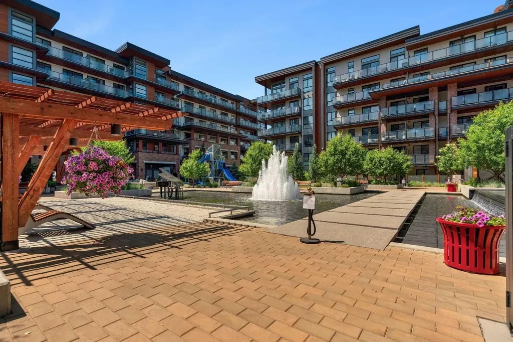 2231 Mahogany Boulevard SE Calgary AB T3M 3E1