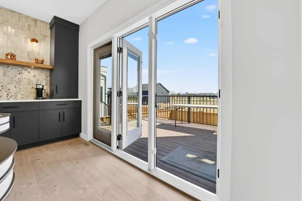 640 Devonia Road W Lethbridge AB T1J 5W3