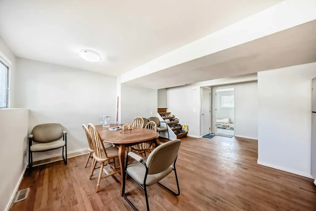 6840 4 Avenue NE Calgary AB T2A 6N3