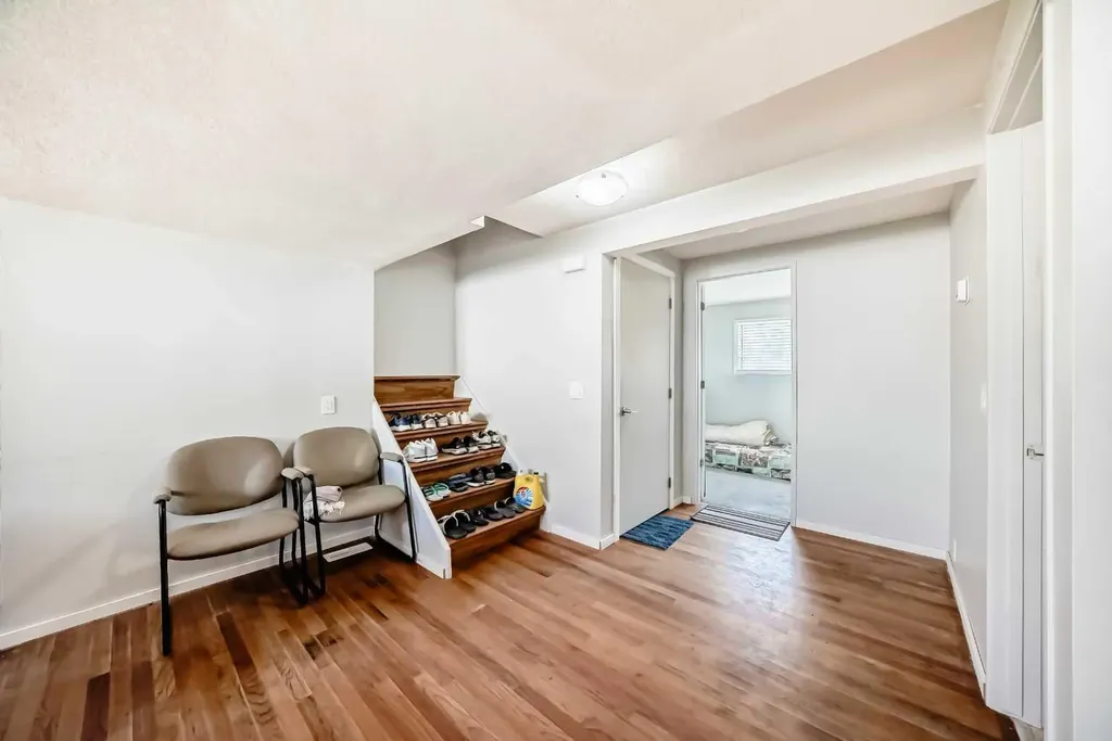 6840 4 Avenue NE Calgary AB T2A 6N3