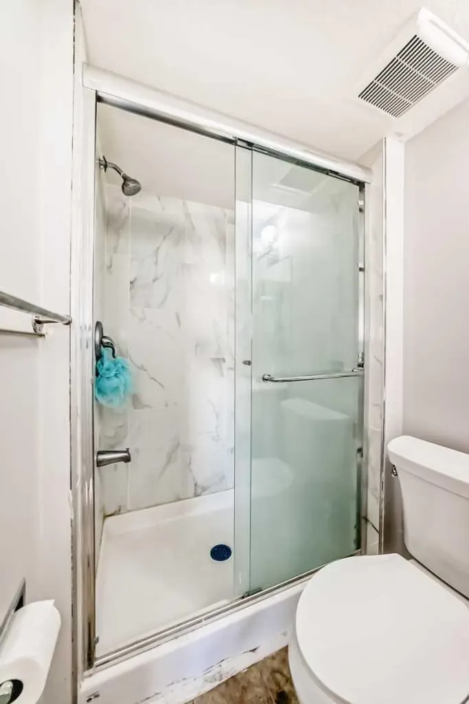 6840 4 Avenue NE Calgary AB T2A 6N3