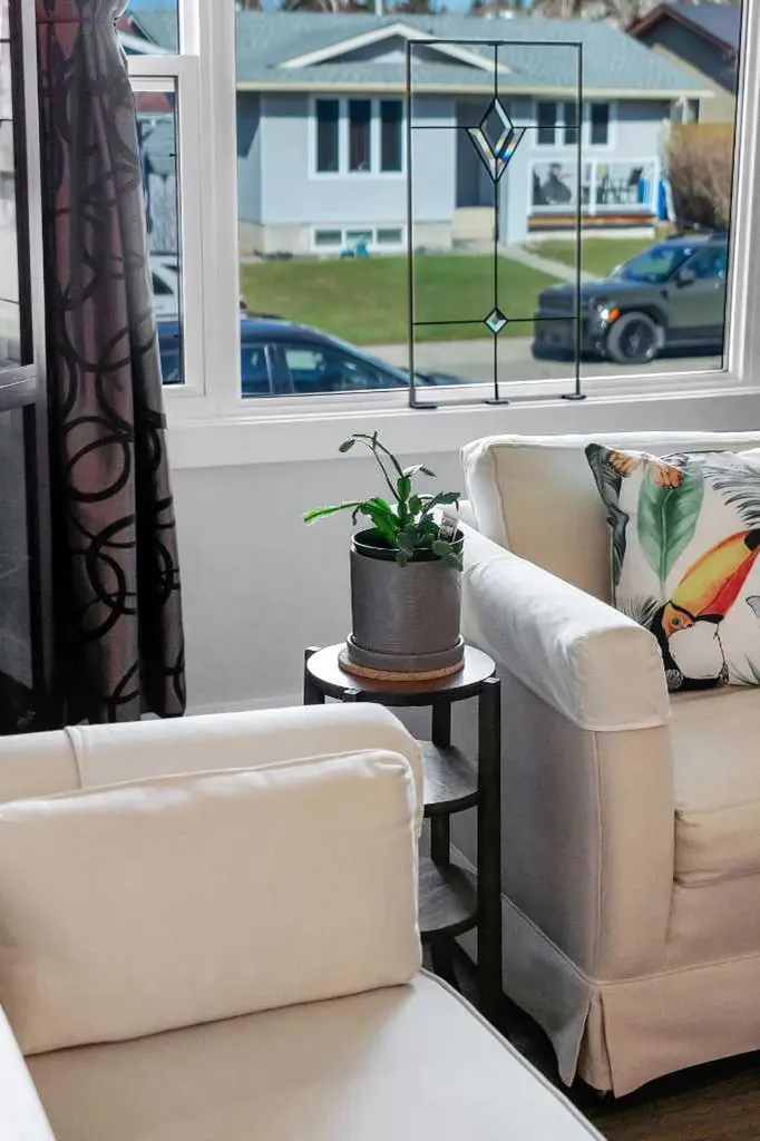 20 Ogmoor Crescent SE Calgary AB T2C 2E9