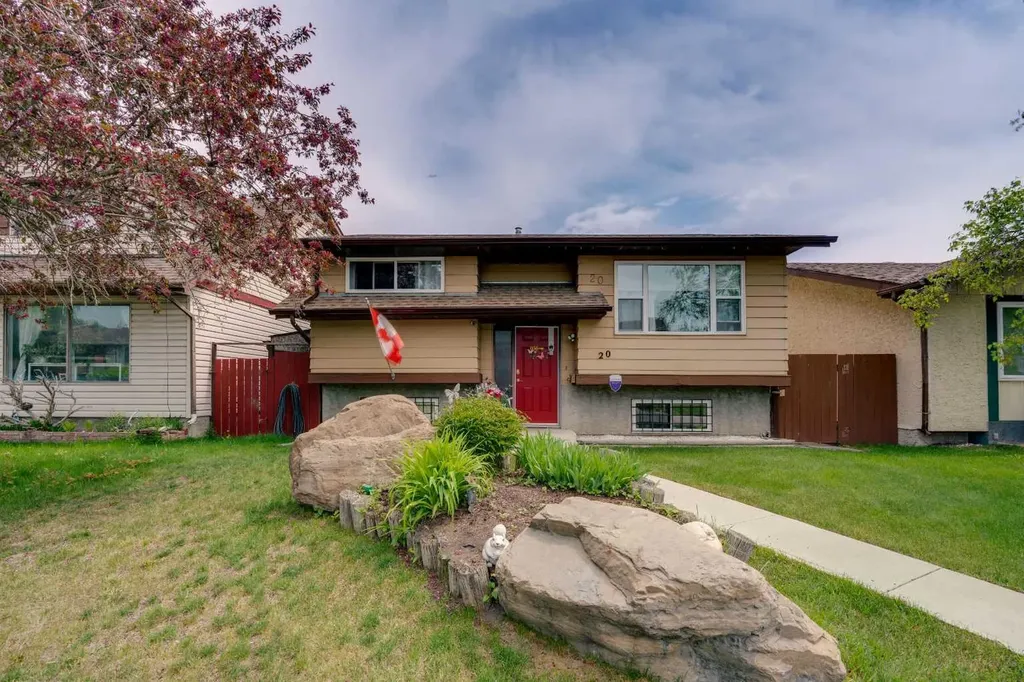 20 Ogmoor Crescent SE Calgary AB T2C 2E9